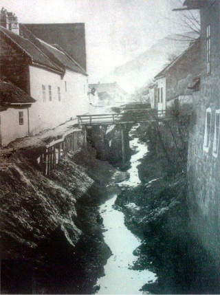 Illustration for article titled Falu a városban – nyolcvan éve kezdték meg a Tabán bontását